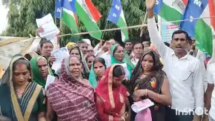 सासाराम: सासाराम में भारत मुक्ति मोर्चा पार्टी द्वारा भारत बंद कार्यक्रम का किया गया आयोजन