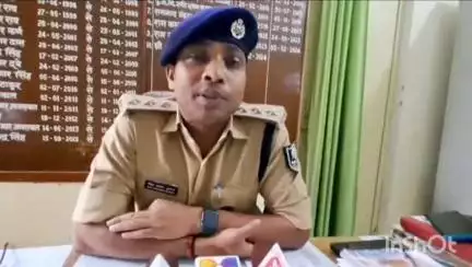 भभुआ: फर्जी पासपोर्ट बनाने के मामले में मुंबई पुलिस ने भभुआ से एक आरोपी को किया गिरफ्तार: भभुआ एसडीपीओ