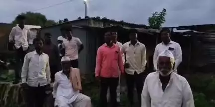 दक्षिण सोलापूर: गंगेवाडी येथे वडार समाज मंदिर आणि सभा मंडपाचे काम तात्काळ सुरु करा: आमदार सचिन कल्याणशेट्टीकडे समाजबांधवांची मागणी...