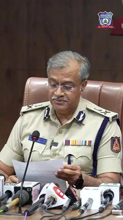 ಪರಪ್ಪನ ಅಗ್ರಹಾರ ಪೊಲೀಸರು ಕಂಪನಿಯ ಒಬ್ಬ ಸಿಬ್ಬಂದಿಯಿಂದ ₹19 ಲಕ್ಷ ಮೌಲ್ಯದ ಕದ್ದ 30 ಎಚ್‌ಪಿ ಲ್ಯಾಪ್‌ಟಾಪ್‌ಗಳು ಮತ್ತು 5 ಐಫೋನ್‌ಗಳನ್ನು,ವಶ