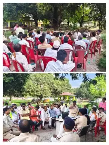 आज दिनांक-01.07.2025 को #आजमनगर थाना परिसर में आगामी मुहर्रम और श्रावणी मेला को शांतिपूर्ण माहौल में सम्पन्न कराने हेतु आमजनों के साथ शांति-समिति की बैठक आयोजित की गई I