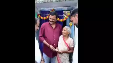 భీమిలి: గంభీరం, పాండ్రంగిలో పెన్షన్లు పంపిణీ చేసిన భీమిలి ఎమ్మెల్యే గంటా శ్రీనివాస్