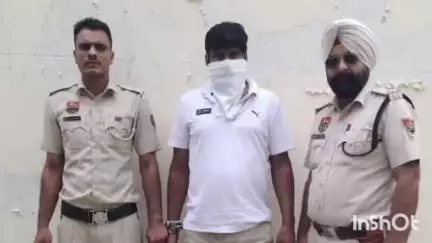फतेहाबाद: फतेहाबाद पुलिस ने आदतन अपराधियों पर कसा शिकंजा, एक आरोपी काबू, 12 संगीन मामले दर्ज, कई मामलों में वांछित