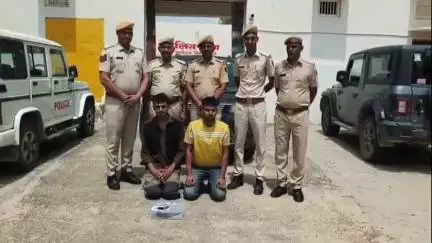 सरदारशहर: भानीपुरा पुलिस ने गाड़ी लूटकर फरार 2 आरोपियों को दबोचा, उनके पास मिला अवैध देशी कट्टा व ज़िंदा कारतूस