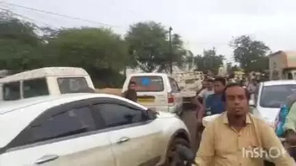 होशंगाबाद नगर: नर्मदापुरम: भगवान जगन्नाथ यात्रा में लगा लंबा जाम, मीनाक्षी चौक से हाउसिंग बोर्ड चौराहे तक एंबुलेंस भी फंसी