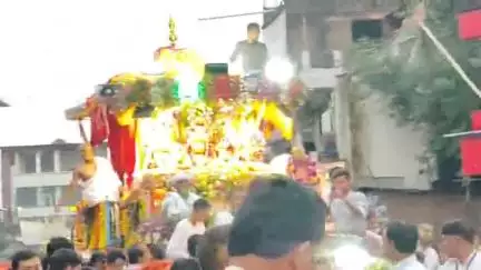 होशंगाबाद नगर: शहर के आईटीआई स्थित गल्ला मंडी से इस्कॉन मंदिर द्वारा निकाली गई भगवान जगन्नाथ की रथ यात्रा, उमड़े हज़ारों श्रद्धालु