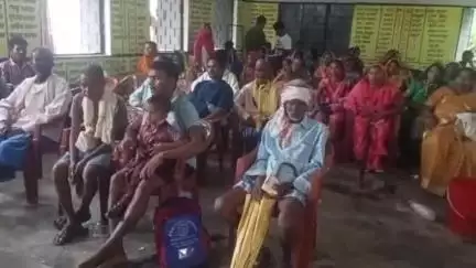 तोरपा: बारकुली पंचायत भवन में लोहार/लोहरा जाति की पहचान के लिए बैठक का आयोजन