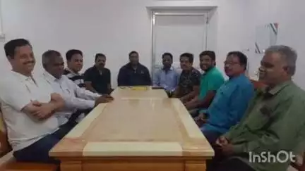 ଜି ଉଦୟଗିରି: ଜି ଉଦୟଗିରି ପ୍ରେସ କ୍ଲବର ଏକ ବୈଠକ ପୂର୍ତ୍ତ ବଙ୍ଗଳା ଠାରେ ଅନୁଷ୍ଠିତ