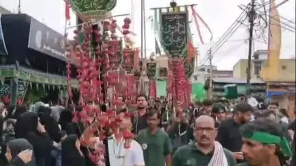 नौगावां सादात: नौगांवा तहसील क्षेत्र में निकाला गया मोहर्रम का जुलूस, जगह-जगह हुआ स्वागत