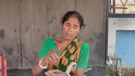 নাকাশিপাড়া: থানার নাম করে ফোনে ডাকে এক যুবক মদনডাঙার এক গৃহবধূর শশুর বাড়ি লোকজনদের ,অভিযোগ জানিয়ে প্রতিক্রিয়া