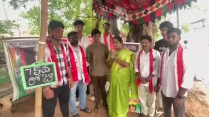 కేశవరం హైస్కూల్ ప్రహారీ గోడ నిర్మాణం చేయాలని విద్యార్థి సంఘాల నాయకులు డిమాండ్