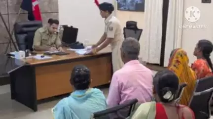 नवादा: पुलिस अधीक्षक ने जनता दरबार का आयोजन किया, सुनें कई मामले