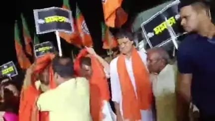 কোলাঘাট: কন্যাদের সুরক্ষা দাবিতে বিজেপি ডাকে 'কন্যা সুরক্ষা যাত্রা কোলাঘাটে উপস্থিত রাজ্যের বিরোধী দলনেতা শুভেন্দু অধিকারী