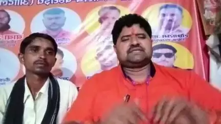 माननीय मुख्यमंत्री महोदय थाना मटेरा की पुलिसहम माफिया के लिएपीड़ित किसान को जबरनधमका कर बैनामा करना चाहती हैपीड़ित ने आदरणीय जी को प्रार्थना पत्र देकर न्याय की गुहार कीपुलिस का नाम हैराजेश कुमार राणाइनके विरुद्ध कार्रवाई की मांग करता