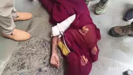 अशोक नगर: सिरसोद गांव में मारपीट से घायल पीड़ित पहुंचे पुलिस अधीक्षक कार्यालय, आरोपियों की गिरफ्तारी की मांग की