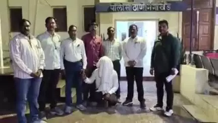 गंगाखेड: डोंगर पिंपळा येथून फरार आरोपीला घेतले ताब्यात, स्थानिक गुन्हे शाखेची कारवाई