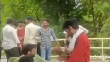 चित्तौड़गढ़: गेटिंग पर्ची को लेकर सरस डेयरी में नए और पुराने ड्राइवर के बीच हुई हाथापाई, अध्यक्ष जगपुरा पहुंचे