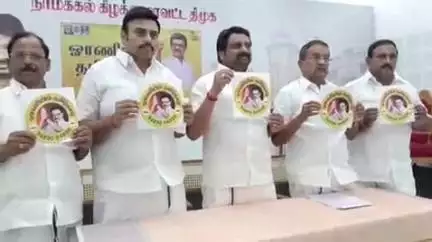 நாமக்கல்: "கிராமங்கள் தோறும் ஓரணியில் தமிழ்நாடு பரப்புரை மேற்கொள்ள உள்ளோம்" - முல்லைநகரில் ராஜேஷ்குமார் MP தகவல்
