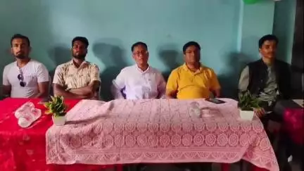 কৈলাশহর: কৈলাসহর চণ্ডিপুর বিধানসভা কেন্দ্রের অধীনে বিভিন্ন এলাকায় একই সঙ্গে তিনটি অঙ্গনওয়াড়ি কেন্দ্রের উদ্বোধন করা হল
