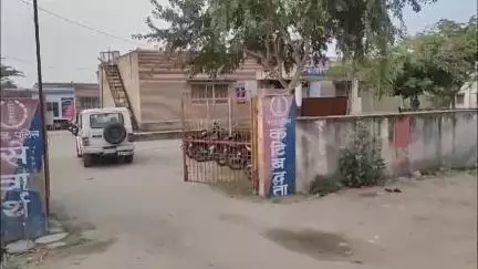टांटोटी: उंदरी गांव में सर्पदंश से एक किसान की हुई मौत, खेत में चारा काटते समय हुआ हादसा