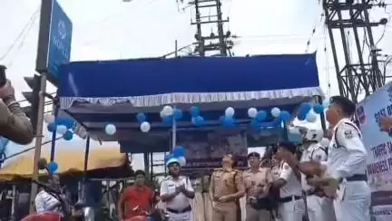 বারাবনী: আসানসোলে বেলুন ও পায়রা উড়িয়ে সূচনা করা হল রোড সেফটি উইকের, উপস্থিত ACP