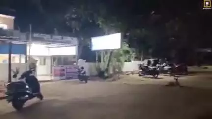 భీమిలి: ఆనందపురం ట్రాఫిక్ పీఎస్ పరిధిలో మద్యం తాగి వాహనాలు నడిపిన 30 మందికి రూ.10వేల చొప్పున అపరాధ రుసుము విధించిన భీమిలి కోర్టు