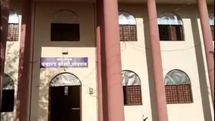 सोयगाव: सावळद बारा येथील आरोग्य केंद्रात आरोग्य कर्मचारी भरा, अखिल भारतीय भ्रष्टाचार समितीचे पंचायत समिती येथे निवेदन