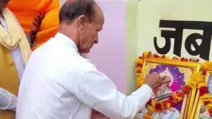 जीरापुर: गागोरनी स्थित श्रेष्ठ पब्लिक स्कूल में प्रवेश उत्सव एवं शुभारंभ कार्यक्रम में शामिल हुए क्षेत्रीय विधायक हजारीलाल दांगी