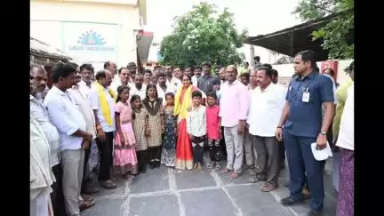 వెంకటగిరిపాలెంలోని మండల పరిషత్ ఉన్నత  పాఠశాలను తనిఖీ చేసిన మంత్రి సవిత