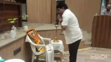 गोंदिया: जिल्हा परिषद येथील वसंतराव नाईक सभागृहात स्वर्गीय वसंतराव नाईक यांची जयंती उत्साहात साजरी