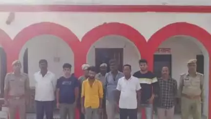 गोंडा: धानेपुर पुलिस ने शांतिभंग करने वाले 8 व्यक्तियों को किया गिरफ्तार