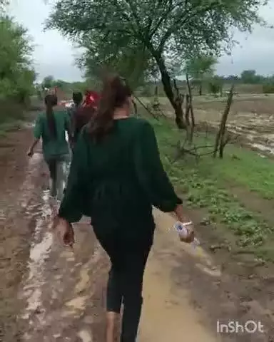 बदरवास: बदरवास में कॉलेज बनाकर सड़क बनाना भूला प्रशासन, सैकड़ों छात्र हो रहे परेशान