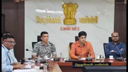 गडचिरोली: सावधान..! बोगस डॉक्टरांवर होणार आता कारवाई... बोगस डॉक्टर पकडण्यासाठी धाडसत्र राबवण्याचे जिल्हाधिकाऱ्यांचे निर्देश