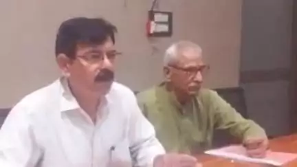 शामली: पूर्व सभासद ने शामली नगर पालिका के पूर्व ईओ पर भ्रष्टाचार के आरोप लगाए, जानमाल के खतरे का भी जताया अंदेशा