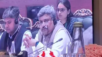 केंद्रीय सहकारिता मंत्री अमित शाह जी की अध्यक्षता में आयोजित मंथन बैठक में आज उत्तराखंड से सहकारिता मंत्री डॉक्टर धन सिंह रावत द्वारा उत्तराखंड की सहकारी उपलब्धियों के विषय में बताया गया।