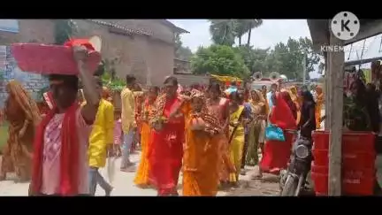 कुढ़नी: कुढ़नी प्रखंड में शिवलिंग प्राण प्रतिष्ठा को लेकर कलश शोभा यात्रा निकाली गई