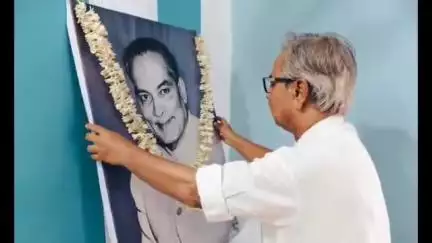 রামপুরহাট ১: রামপুরহাটে ডাঃ বিধান চন্দ্র রায়ের  জন্মদিবসে শ্রদ্ধা জ্ঞাপন রাজ্য বিধানসভার ডেপুটি স্পিকার আশীষ বন্দ্যোপাধ্যায়ের
