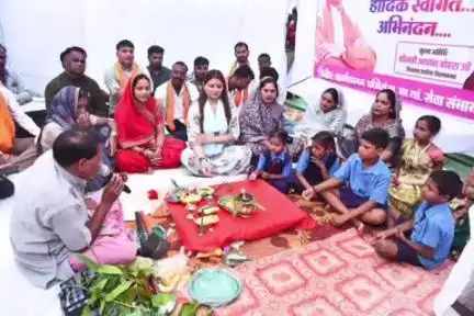 कवर्धा: ग्राम महली में 30 लाख रुपये की लागत से होने वाले शाला भवन का भूमिपूजन विधायक भावना ने किया