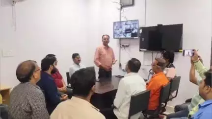 बसंतपुर: राष्ट्रीय चिकित्सक दिवस पर वीरपुर अनुमंडल अस्पताल में भाजपा युवा मोर्चा ने डॉक्टरों को सम्मानित किया