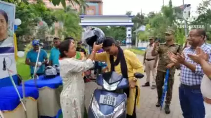 বিষ্ণুপুর ১: ডায়মন্ড হারবার পুলিশ জেলার পক্ষ থেকে ডায়মন্ড হারবার পুলিশ জেলার এসপি অফিসে পথ নিরাপত্তা সপ্তাহ উদযাপন করা হয়