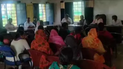 भंडरा: भौंरो पंचायत में विशेष ग्रामसभा का हुआ आयोजन, ग्रामीणों की आजीविका बढ़ाने को लेकर योजनाओं पर हुई चर्चा