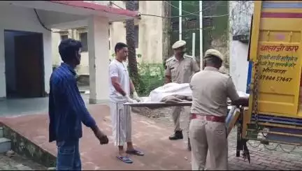 आबापुरा: आंबापुरा थाना क्षेत्र के गेमनपुल के पास माही बैकवाटर में मिला अज्ञात युवक का शव, पुलिस ने मोर्चरी में रखवाया