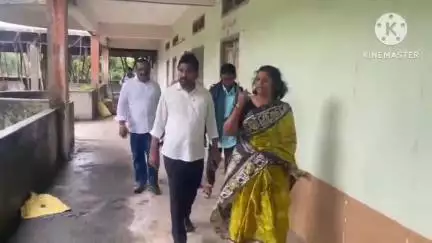 సత్తుపల్లి: సత్తుపల్లి లోని ప్రభుత్వ జూనియర్ కళాశాలను పరిశీలించిన కాంగ్రెస్ పార్టీ రాష్ట్ర నాయకులు మట్టా దయానంద్