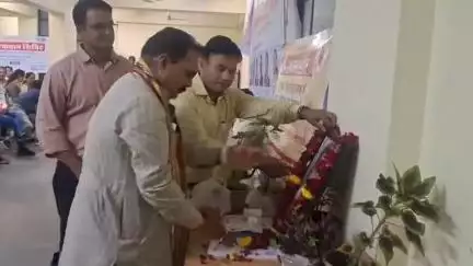 रतलाम नगर: जिला अस्पताल में 'डॉक्टर्स डे' पर रक्तदान शिविर का किया गया आयोजन, 87 यूनिट रक्त हुआ एकत्रित
