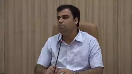 జాతీయ రహదారుల పనులు వేగవంతం చేయండి - కలెక్టర్ టీఎస్ చేతన్