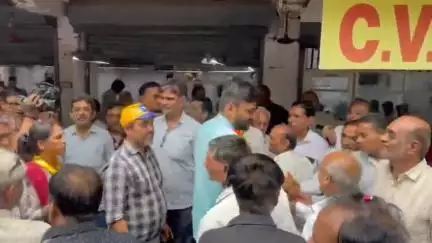 કોંગ્રેસ નેતા લલિત વસોયાએ વિસાવદરના ધારાસભ્ય ગોપાલ ઇટાલિયા ની મોકલી નોટિસ,કહ્યું નોટિસ મોકલી અમને ડરવાશો નહીં
