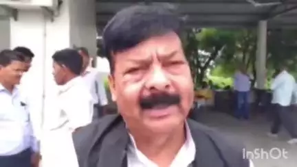 गदरपुर: कांग्रेस प्रतिनिधि मंडल ने विधायक अरविंद पांडेय के कैंप कार्यालय पहुंचकर सहयोग के लिए विधायक पांडे का आभार जताया