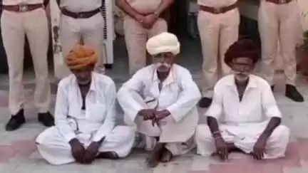 सोजत: घर आए मेहमानों को अफीम की मनुहार करना तीन वृद्ध जनों को पड़ा महंगा, शिवपुरा थाना पुलिस ने अफीम के साथ किया गिरफ्तार