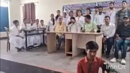 बांका: दाढ़ी पकरिया गांव के एसकेएम नर्सिंग कॉलेज में डॉक्टर डे पर स्वास्थ्य शिविर का आयोजन