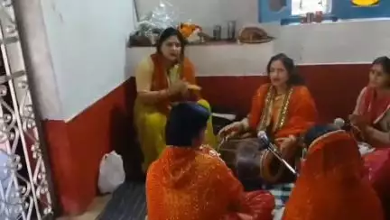गुमदेश:कनेड़ी कालेसन महोत्सव के दूसरे दिन सुंदर कांड का हुआ आयोजन।